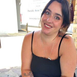 Meet your Posher, Posh